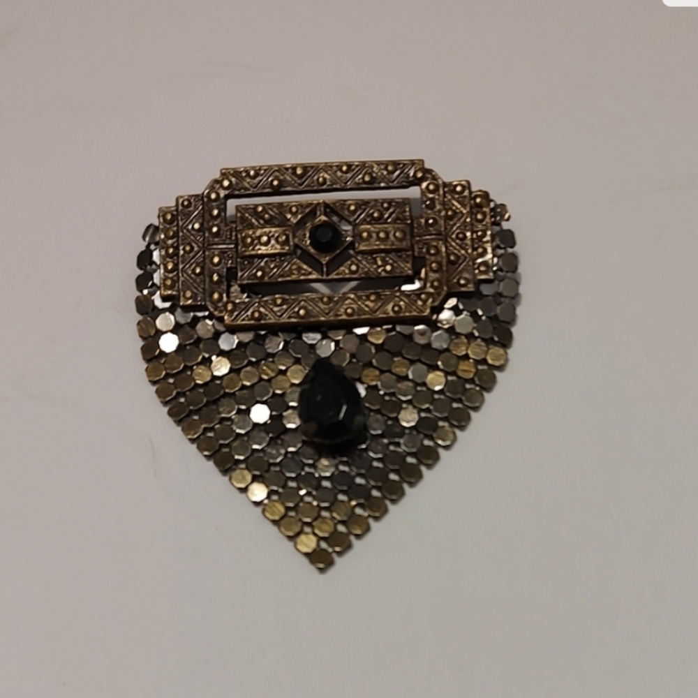 Vintage Art Deco Style Silver Tone Metal Mesh Brooch